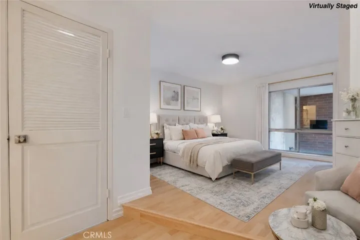 4807 Woodley Avenue 208, Encino, California 91436