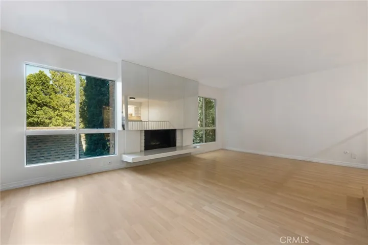4807 Woodley Avenue 208, Encino, California 91436