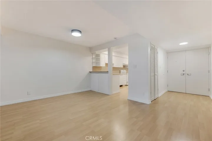4807 Woodley Avenue 208, Encino, California 91436