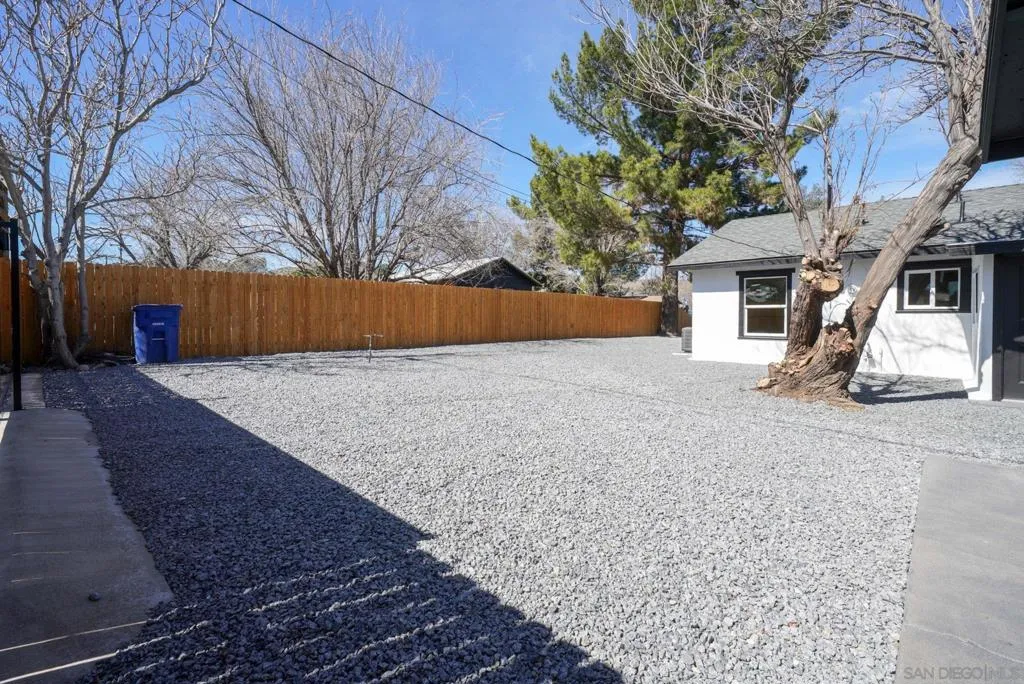 44611 Holtville Ave, Jacumba, California 91934 home-pic-23