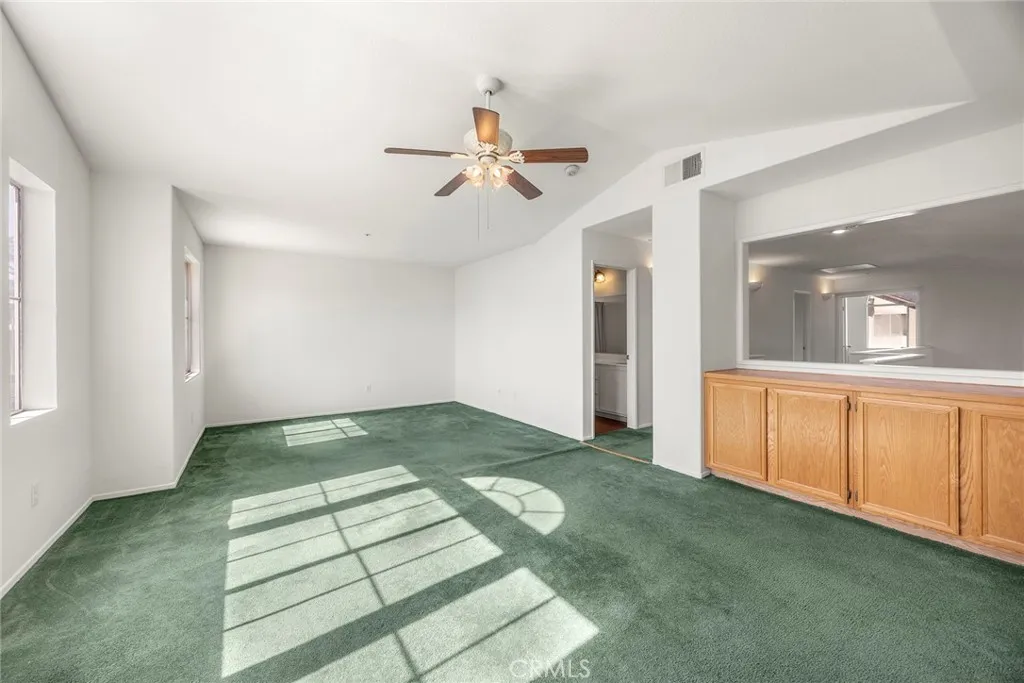 14168 Plumas Court, Fontana, California 92336 home-pic-21