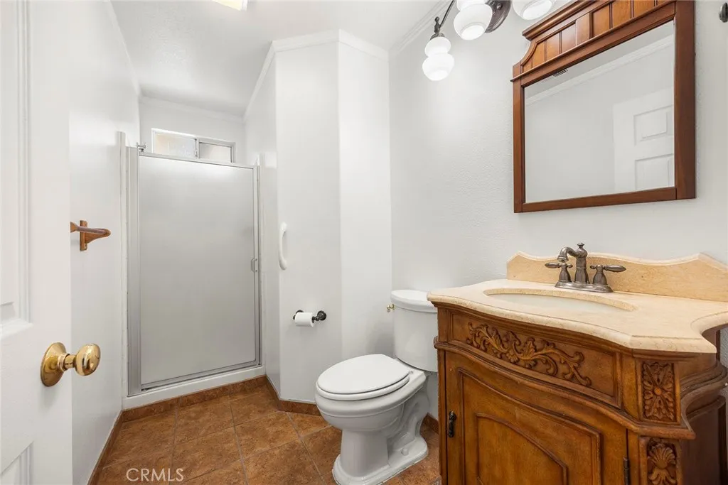 14168 Plumas Court, Fontana, California 92336 home-pic-17