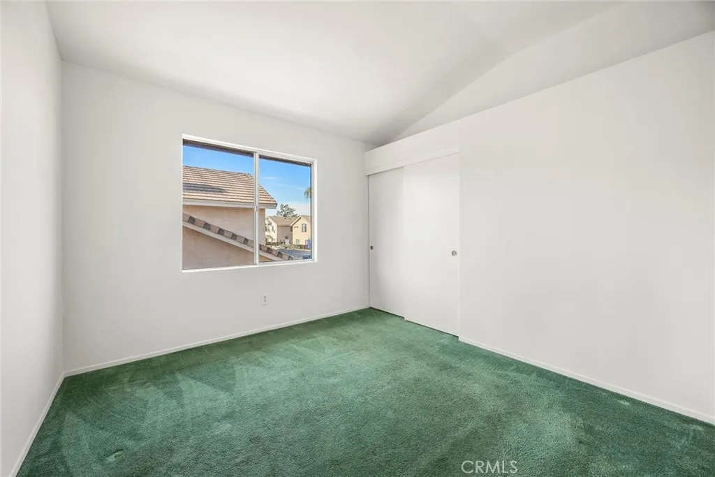 14168 Plumas Court, Fontana, California 92336 home-pic-23