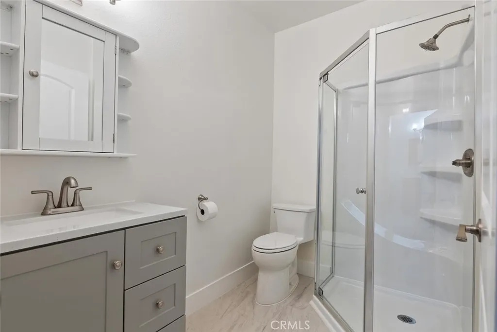 104 Maegan 6, Thousand Oaks, California 91362 home-pic-3