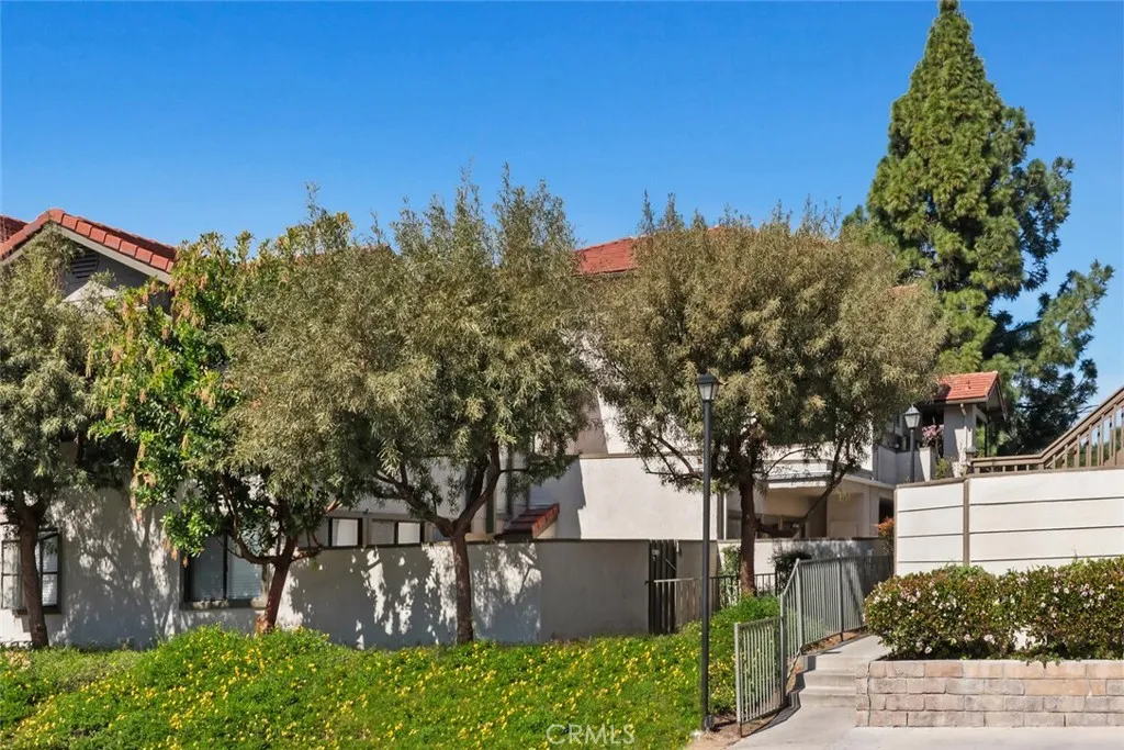 104 Maegan 6, Thousand Oaks, California 91362 home-pic-5