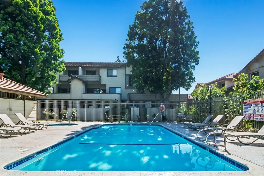104 Maegan 6, Thousand Oaks, California 91362 home-pic-6