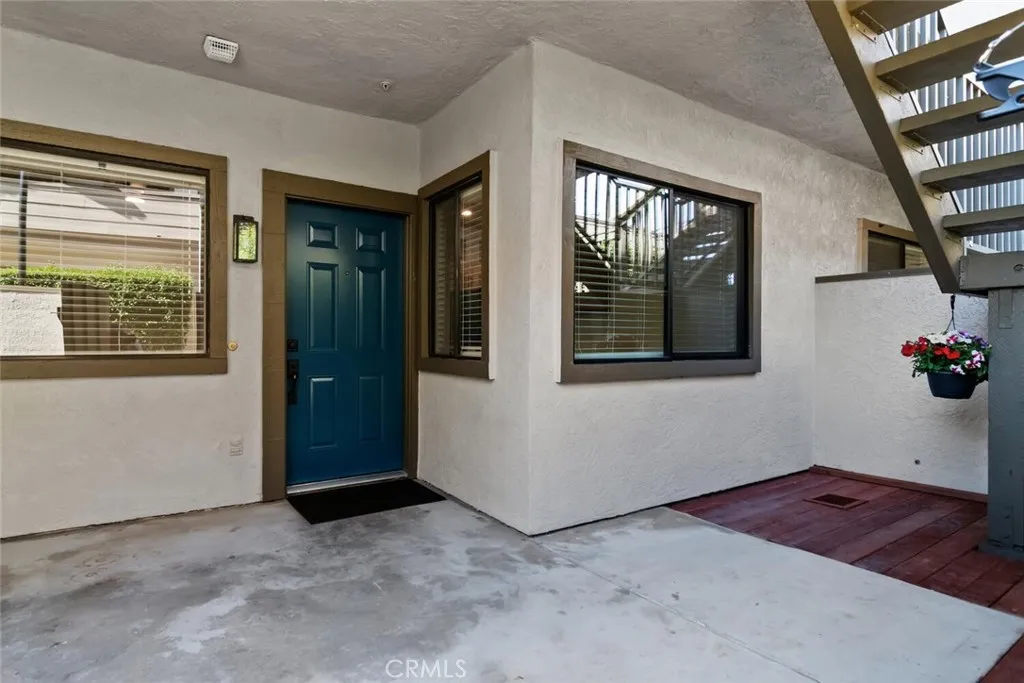 104 Maegan 6, Thousand Oaks, California 91362 home-pic-37