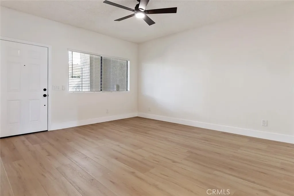 104 Maegan 6, Thousand Oaks, California 91362 home-pic-11