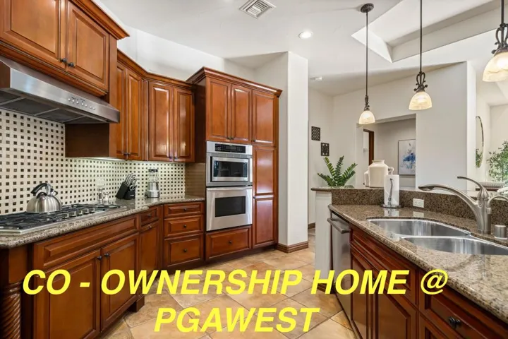 25-web-or-mls-KDResidence_OPMG_0425_025