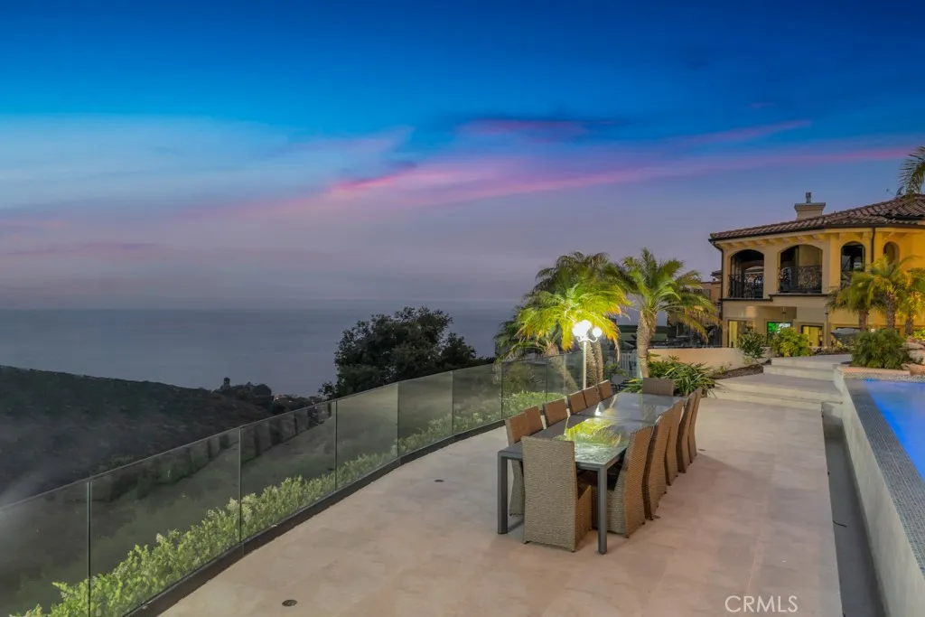 8 Saint Tropez, Laguna Niguel, California 92677 home-pic-4