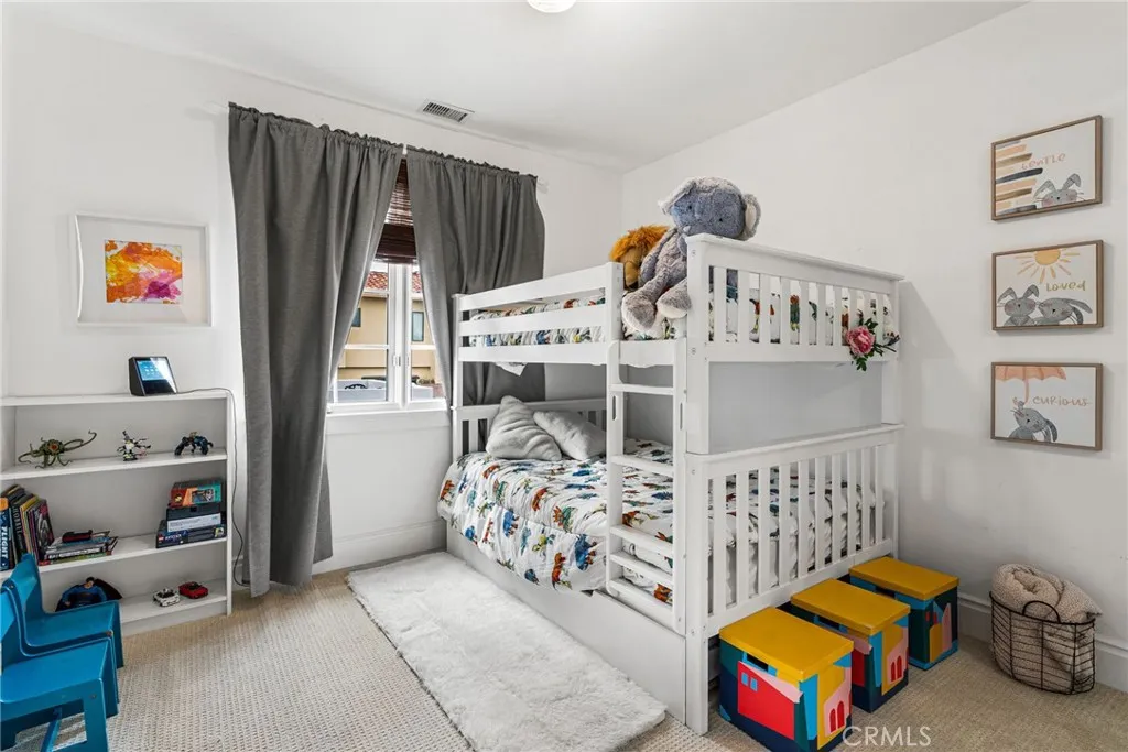 320 Heliotrope Avenue, Corona Del Mar, California 92625 home-pic-47