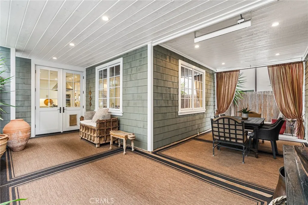 320 Heliotrope Avenue, Corona Del Mar, California 92625 home-pic-29