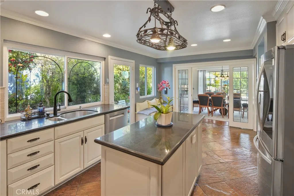 1919 Stonesgate, Westlake Village, California 91361 home-pic-18