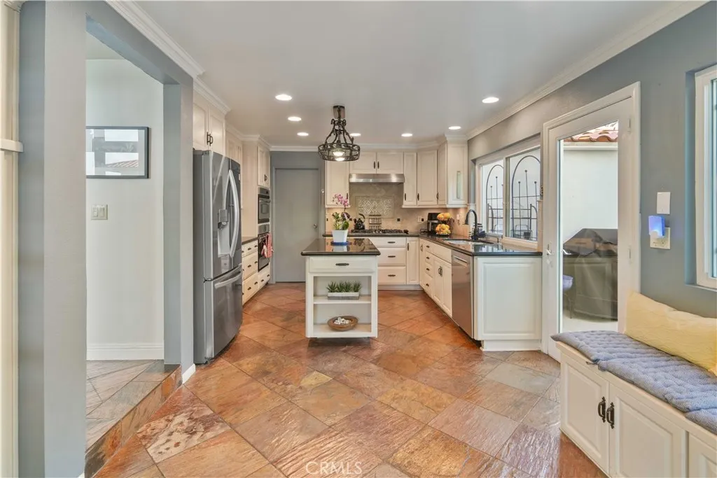1919 Stonesgate, Westlake Village, California 91361 home-pic-14