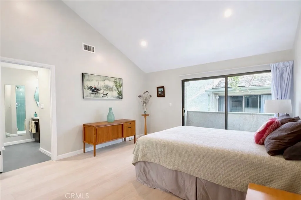 1108 18th Street 7, Santa Monica, California 90403 home-pic-14