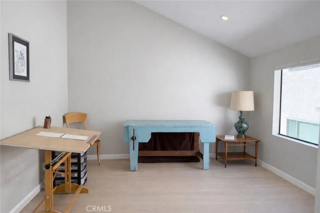 1108 18th Street 7, Santa Monica, California 90403 home-pic-18