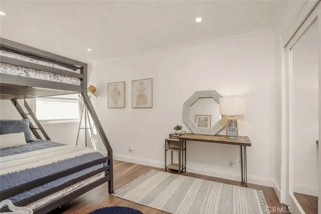 521 13th Street, Manhattan Beach, California 90266 home-pic-24