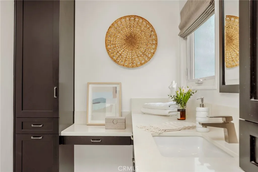 521 13th Street, Manhattan Beach, California 90266 home-pic-19