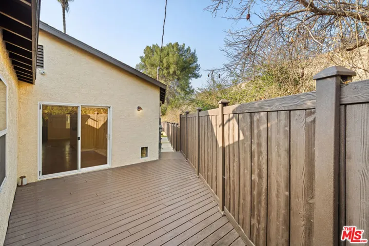 4530 Bakman Avenue, North Hollywood, California 91602
