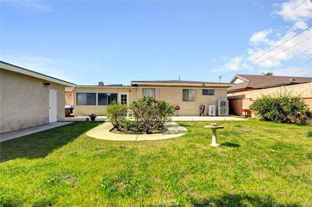 1550 N Bonita Court, Ontario, California 91762 home-pic-30