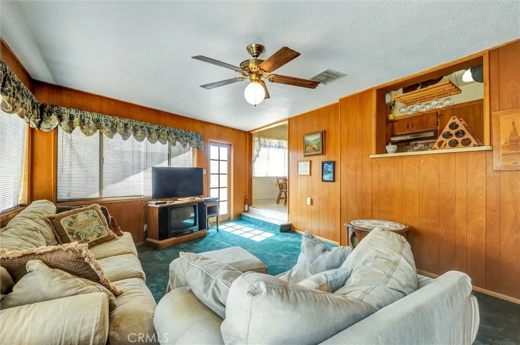 1550 N Bonita Court, Ontario, California 91762 home-pic-15