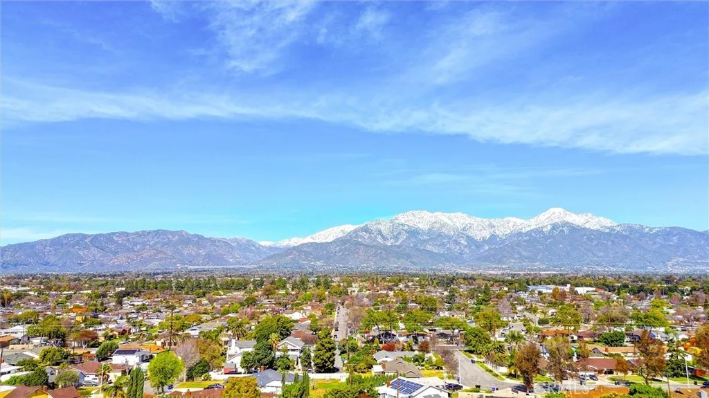 1550 N Bonita Court, Ontario, California 91762 home-pic-36