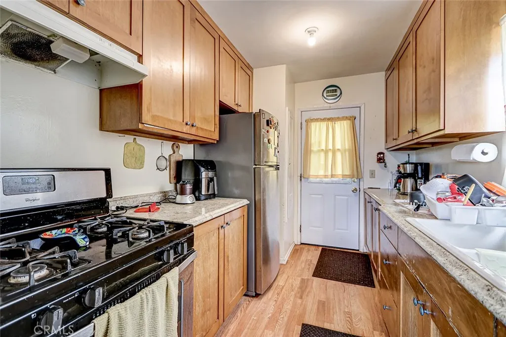 20526 Kenwood, Torrance, California 90502 home-pic-26