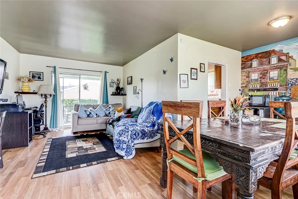 20526 Kenwood, Torrance, California 90502 home-pic-25