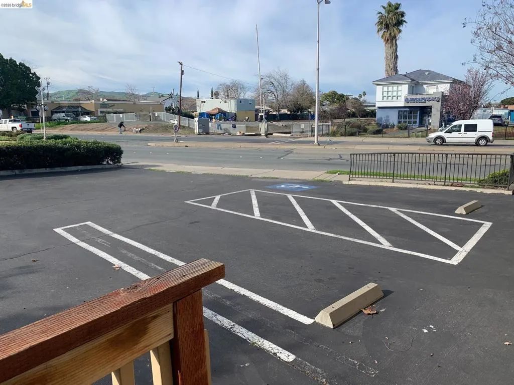 2 2 Belshaw St, Antioch, California 94509 home-pic-21