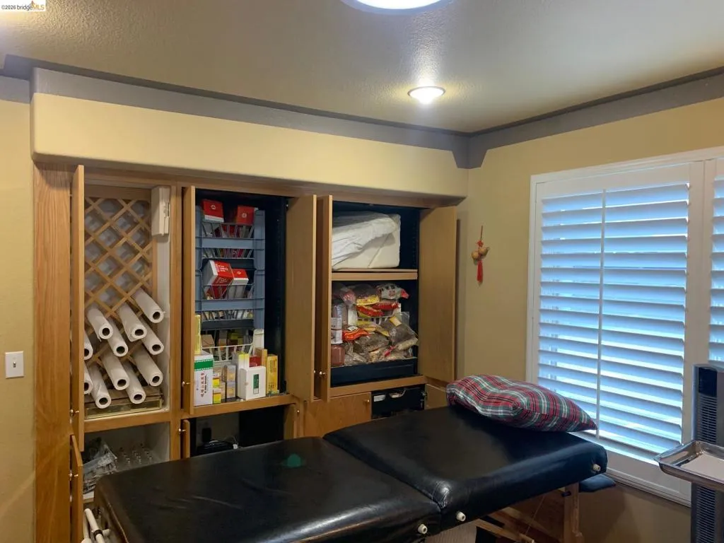 2 2 Belshaw St, Antioch, California 94509 home-pic-12