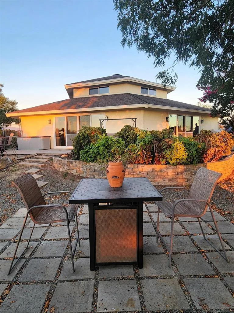 28149 Orange Terrace, Valley Center, California 92082 home-pic-37
