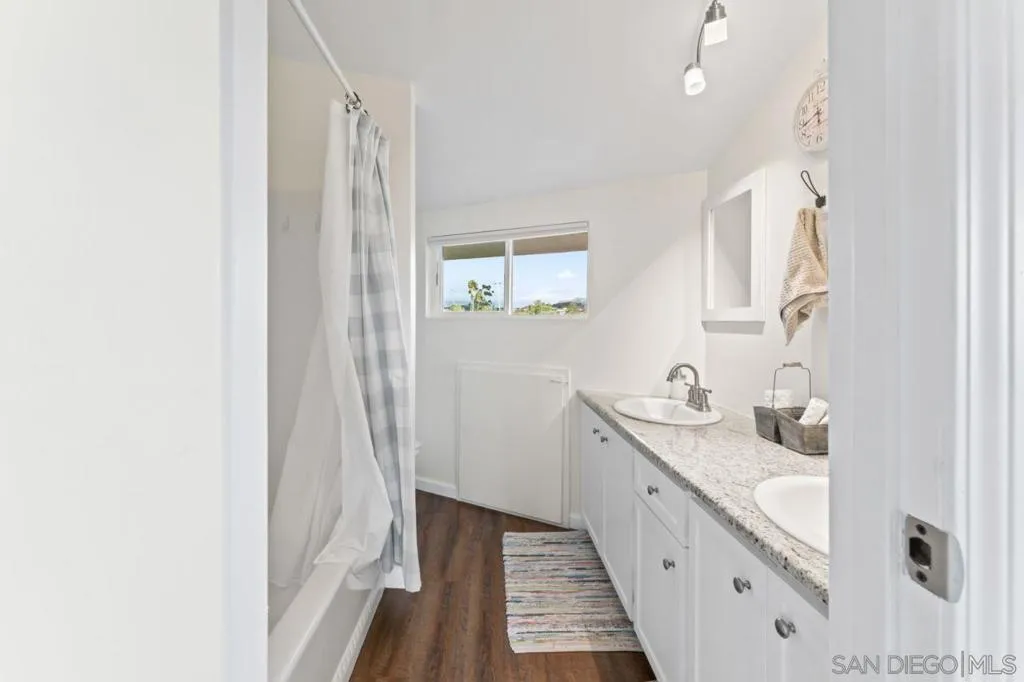 28149 Orange Terrace, Valley Center, California 92082 home-pic-32
