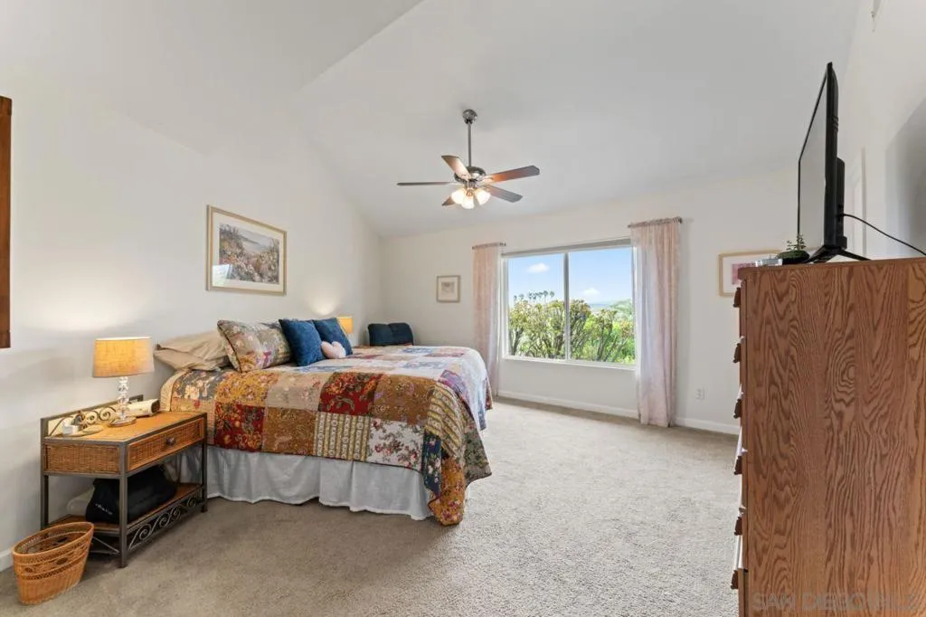 28149 Orange Terrace, Valley Center, California 92082 home-pic-18