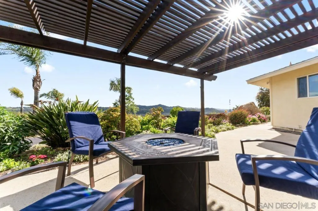 28149 Orange Terrace, Valley Center, California 92082 home-pic-36