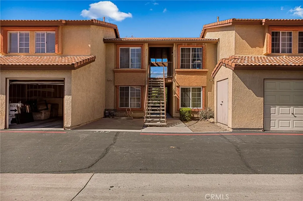 1365 Crafton Avenue, Mentone, California 92359 home-pic-3