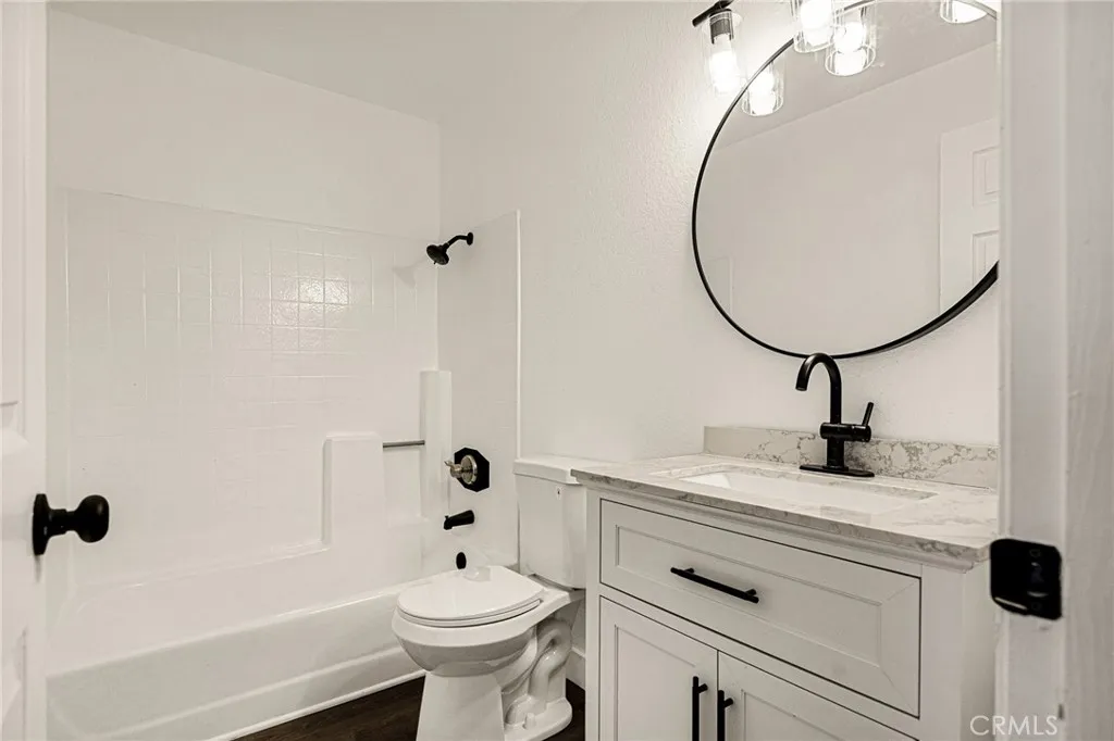 1365 Crafton Avenue, Mentone, California 92359 home-pic-16