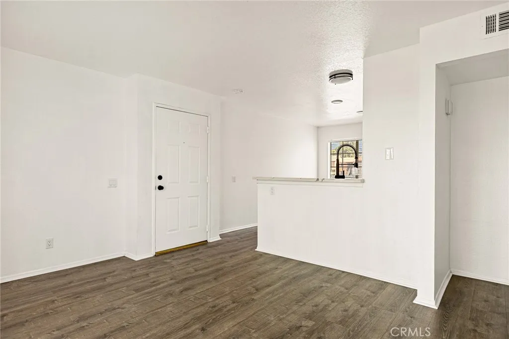 1365 Crafton Avenue, Mentone, California 92359 home-pic-6