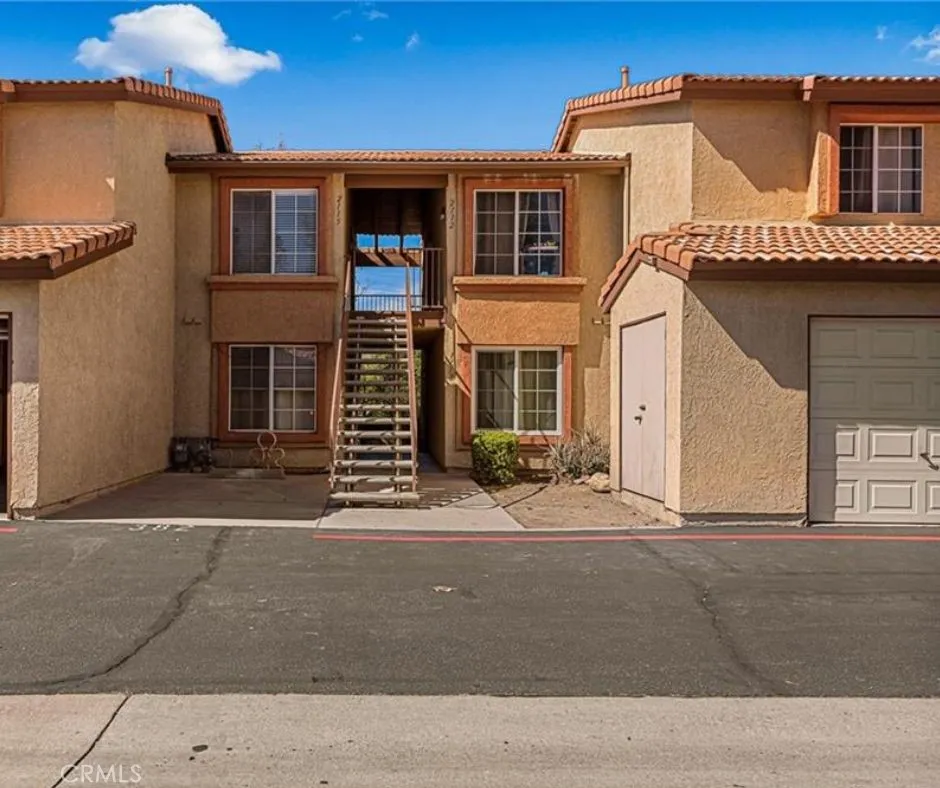 1365 Crafton Avenue, Mentone, California 92359 home-pic-1