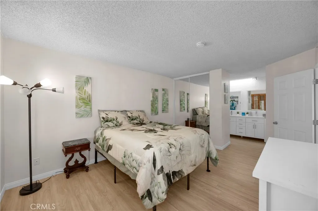 5842 Portsmouth 282, Yorba Linda, California 92887 home-pic-18