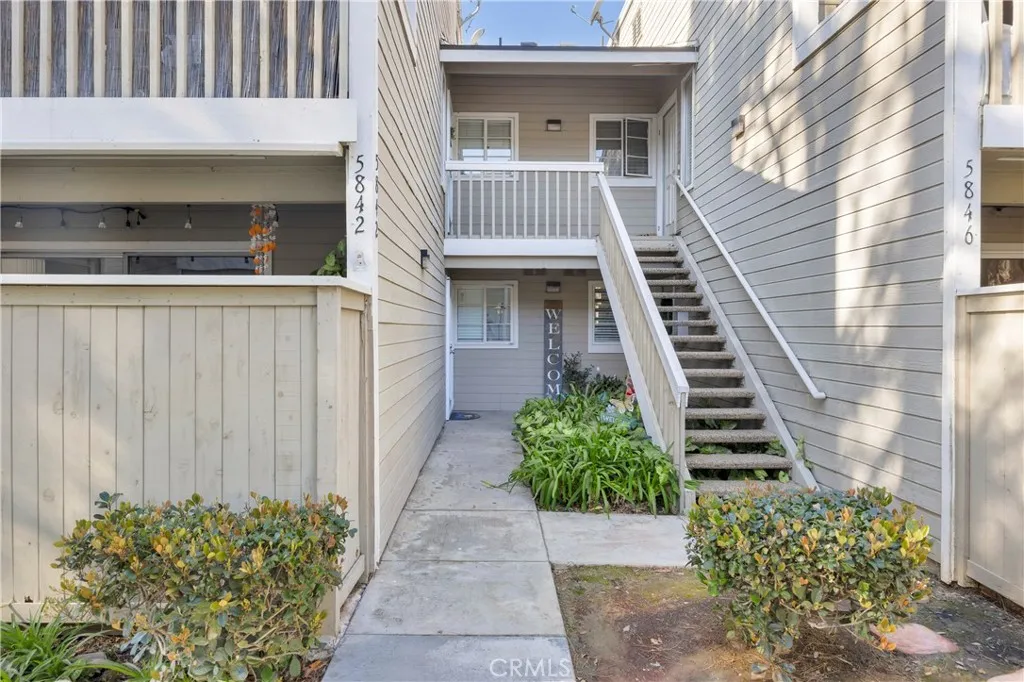 5842 Portsmouth 282, Yorba Linda, California 92887 home-pic-3