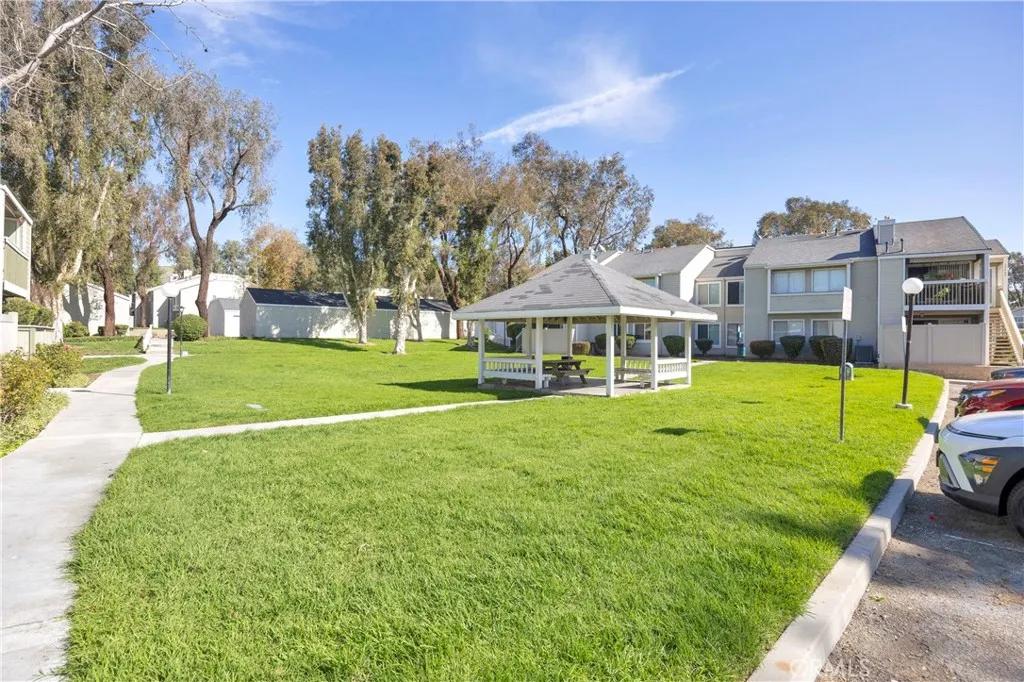5842 Portsmouth 282, Yorba Linda, California 92887 home-pic-37