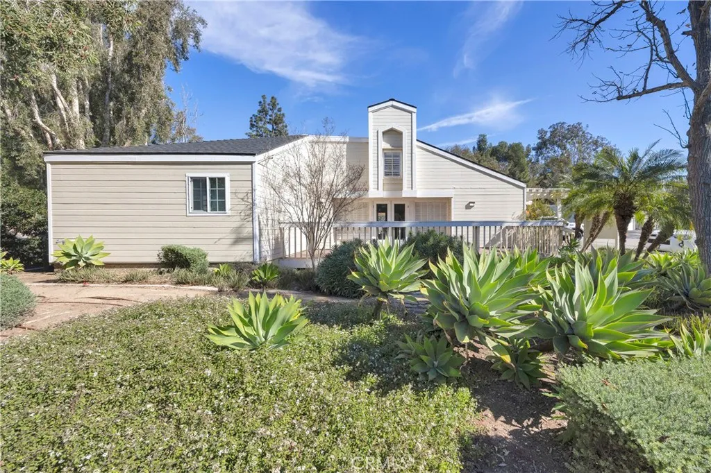 5842 Portsmouth 282, Yorba Linda, California 92887 home-pic-34