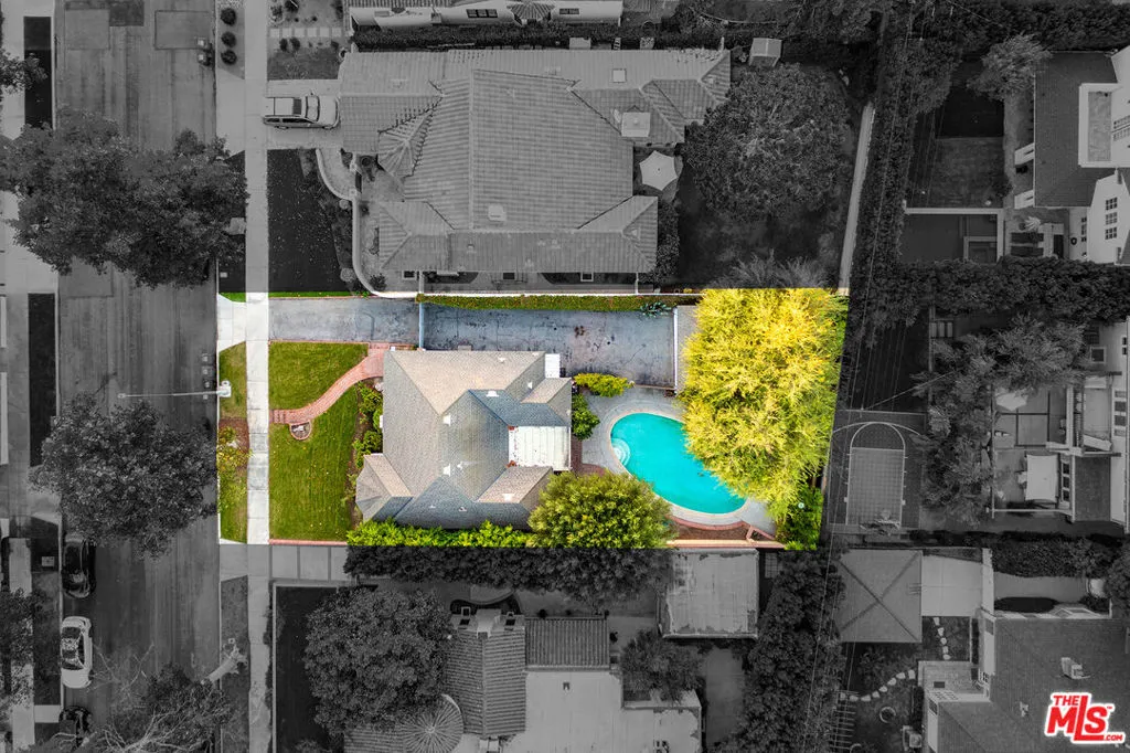 10435 Whipple Street, North Hollywood, California 91602 home-pic-26