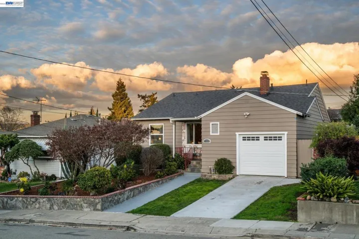 21330 21330 Tyee Street, Castro Valley, California 94546