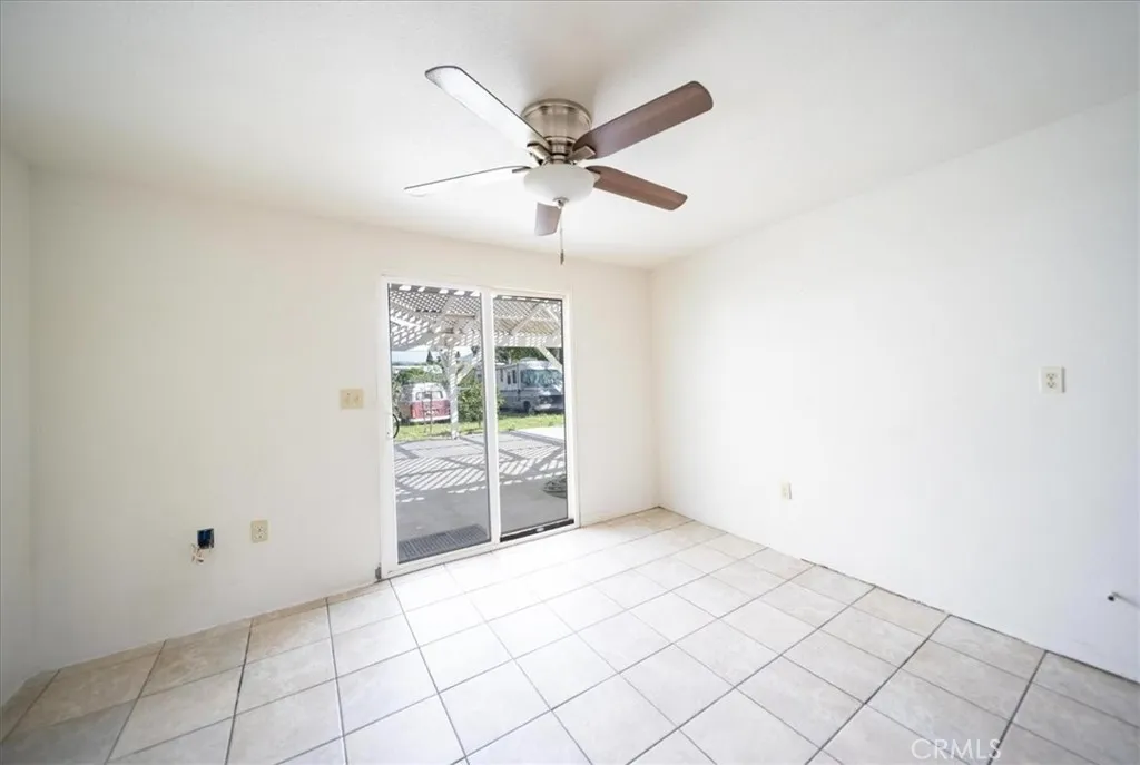 811 Jacumba, San Diego, California 92114 home-pic-11