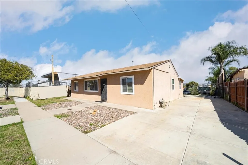 811 Jacumba, San Diego, California 92114 home-pic-2