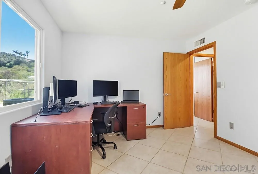 359 Galloway Valley Rd, Alpine, California 91901 home-pic-24