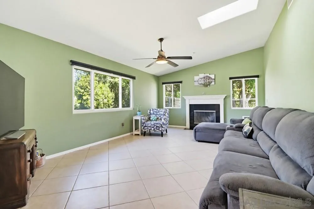 359 Galloway Valley Rd, Alpine, California 91901 home-pic-18