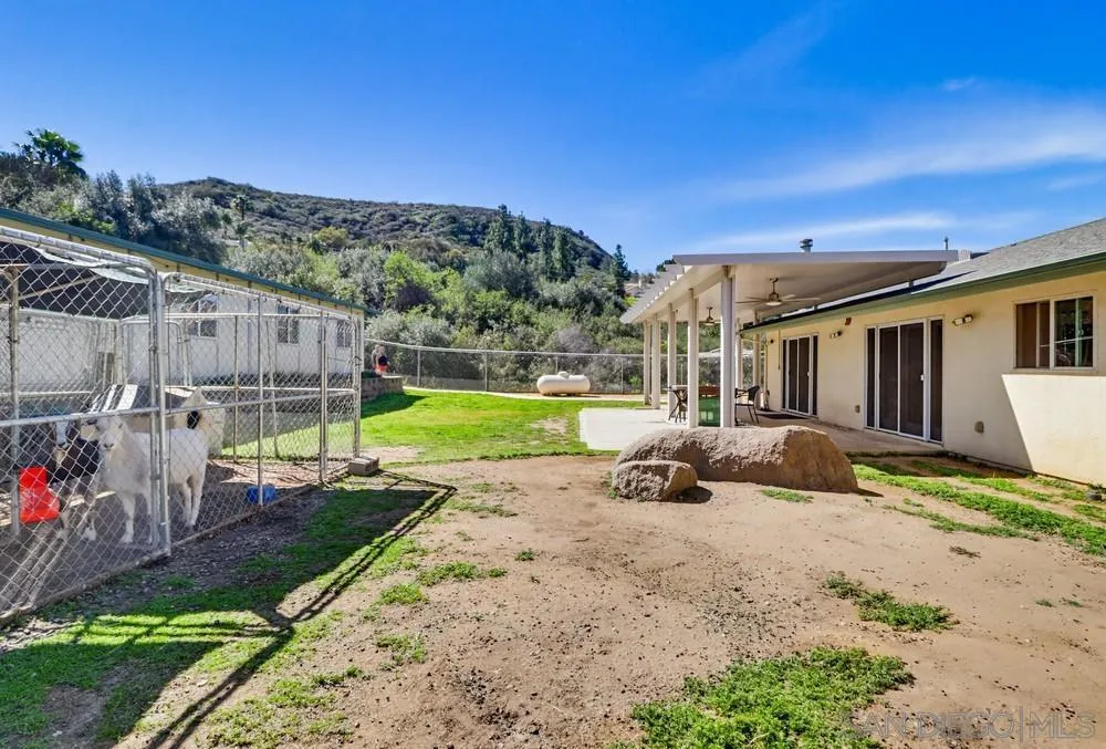 359 Galloway Valley Rd, Alpine, California 91901 home-pic-33