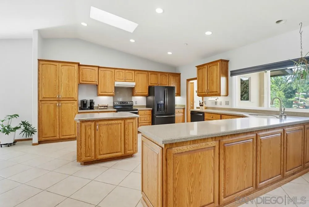 359 Galloway Valley Rd, Alpine, California 91901 home-pic-8